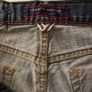 Tommy hilfiger jeans for men.